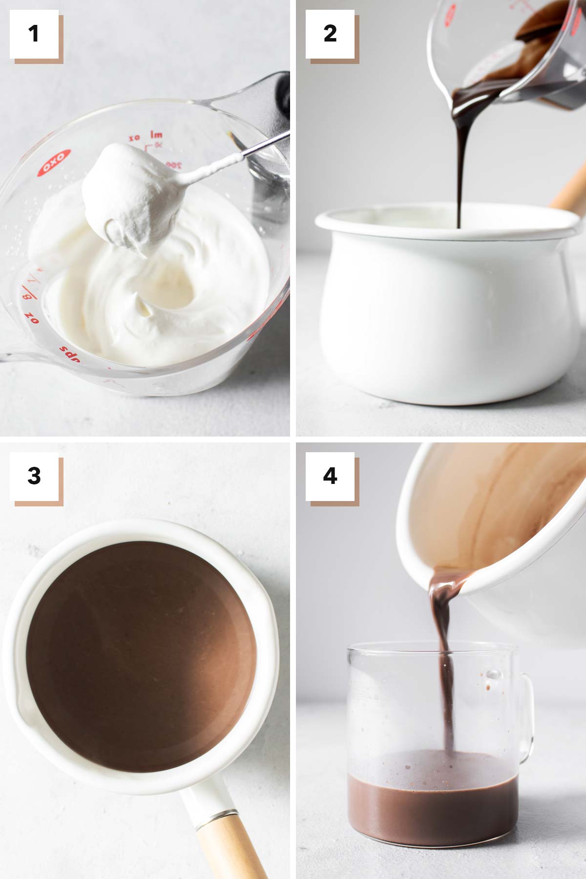 Vier foto's met de stappen om warme chocolademelk te maken.