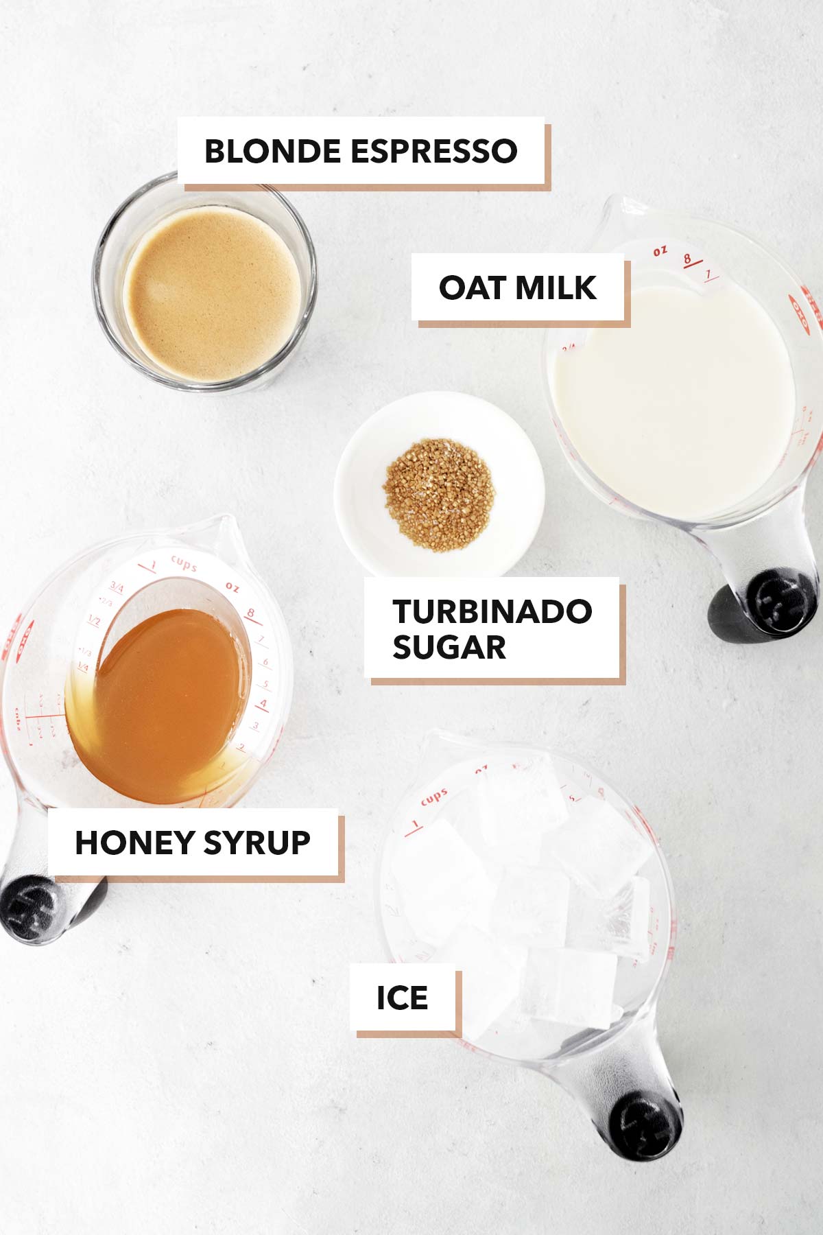 Starbucks Iced Honey Oatmilk Latte copycat drank ingrediënten.