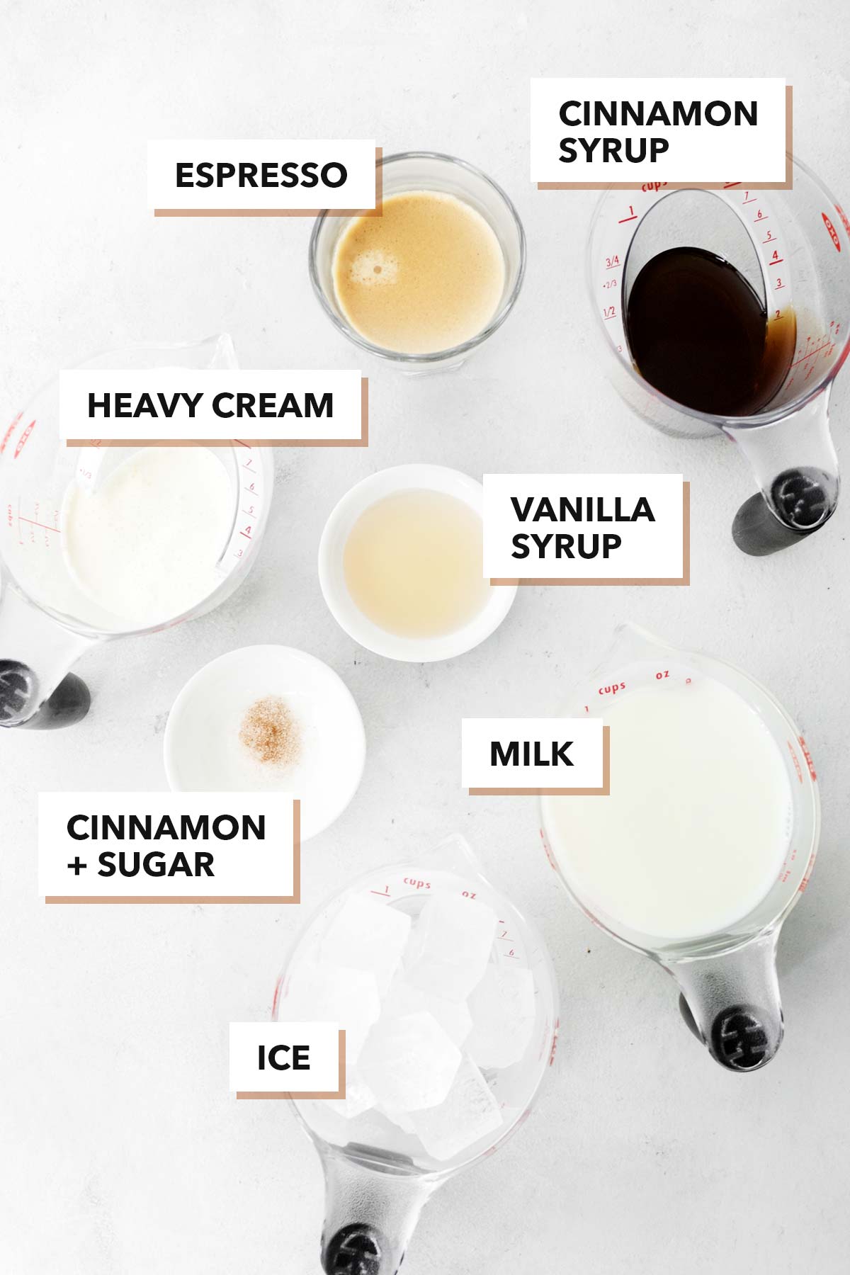 Starbucks Iced Cinnamon Dolce Latte copycat ingrediënten.