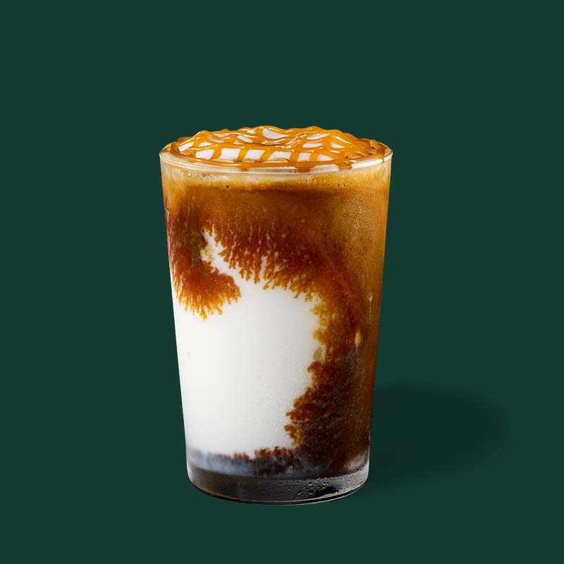 Starbucks Caramel Macchiato Frappuccino in een kopje.